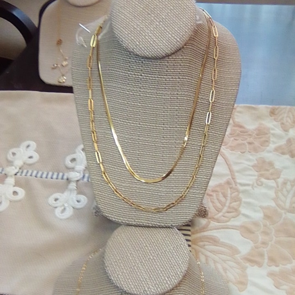 Gold Layered Necklace Set Elegant Jewelry